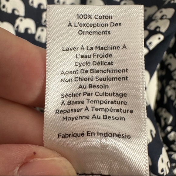 Talbots XL Navy and White Elephant Print Blouse, cotton, roll sleeves w/tab - Picture 5 of 9